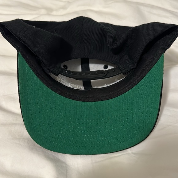 RARE HAT - Picture 3 of 3